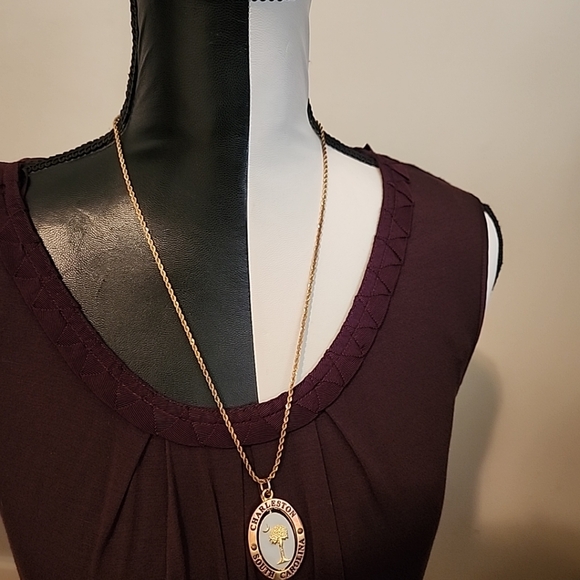 Charleston South Carolina Palmetto Tree Medallion Necklace, gold and silver tone - Picture 2 of 9